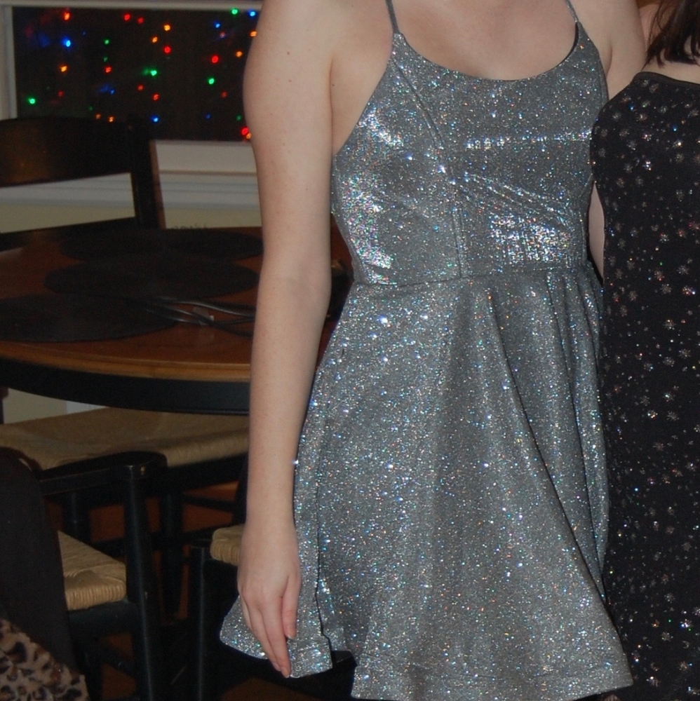 Silver glitter dress size 5